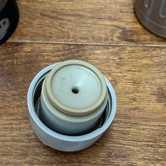 STARBUCKS Vintage 2004 Stainless Steel Coffee Thermos Travel Mug - Picture 4 of 7